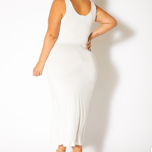 Sleeveless Maxi Dress Scoop Neck White Plus SZ NWT - Picture 2 of 2